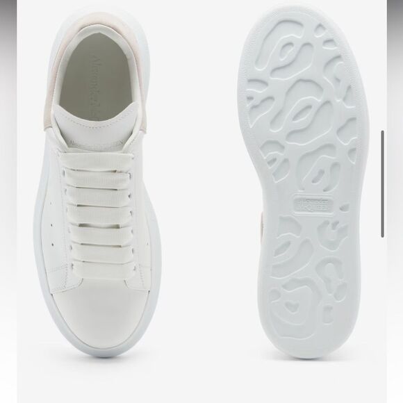 Alexander McQueen Women's Oversized Suede
Heel Detail Sneakers - Picture 3 of 15